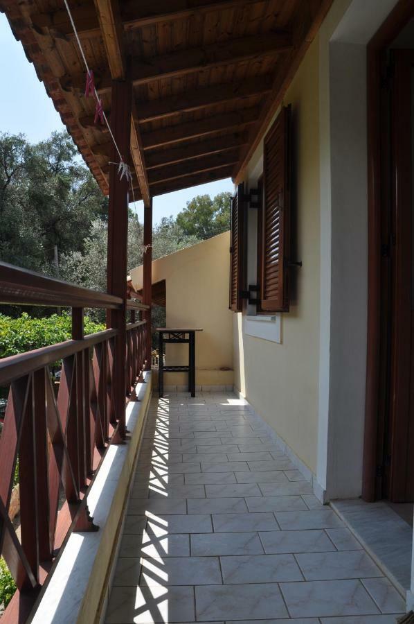 Areti'S Apartment Agios Georgios Pagon Extérieur photo